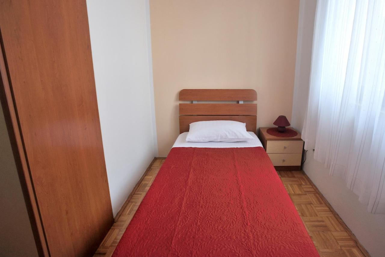 Apartment Vinja Porec - Privat Garden - Whirlpool المظهر الخارجي الصورة