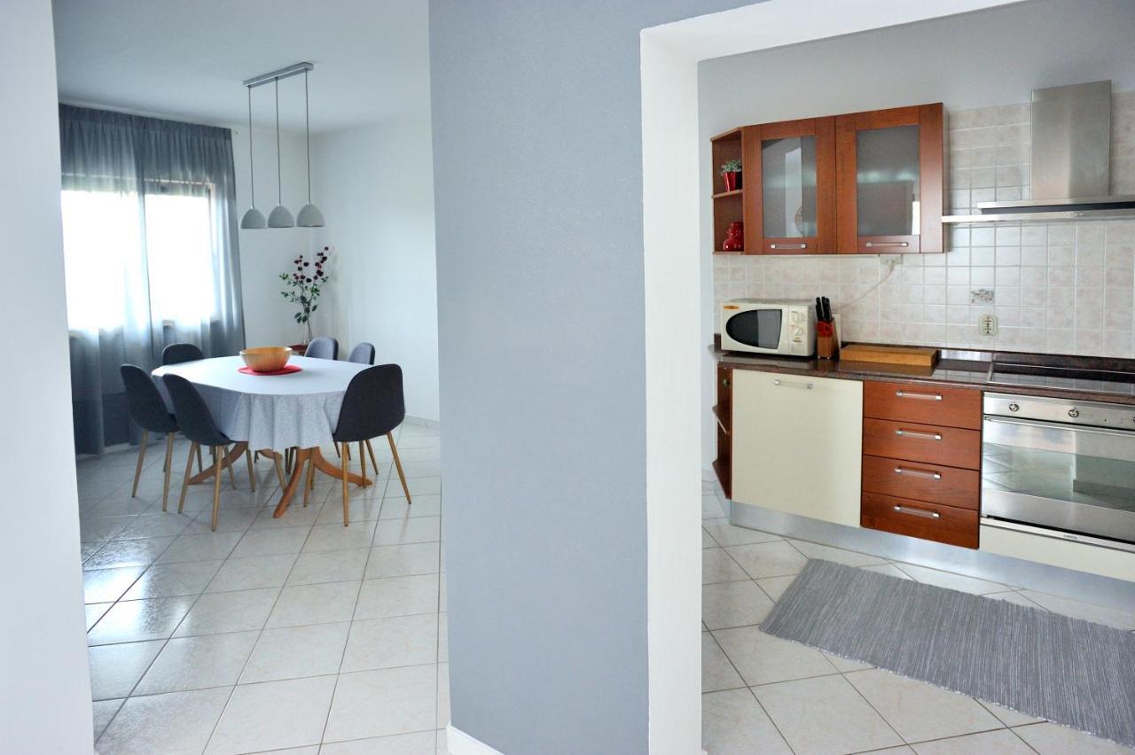 Apartment Vinja Porec - Privat Garden - Whirlpool المظهر الخارجي الصورة