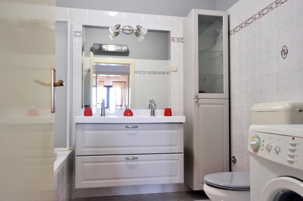 Apartment Vinja Porec - Privat Garden - Whirlpool المظهر الخارجي الصورة
