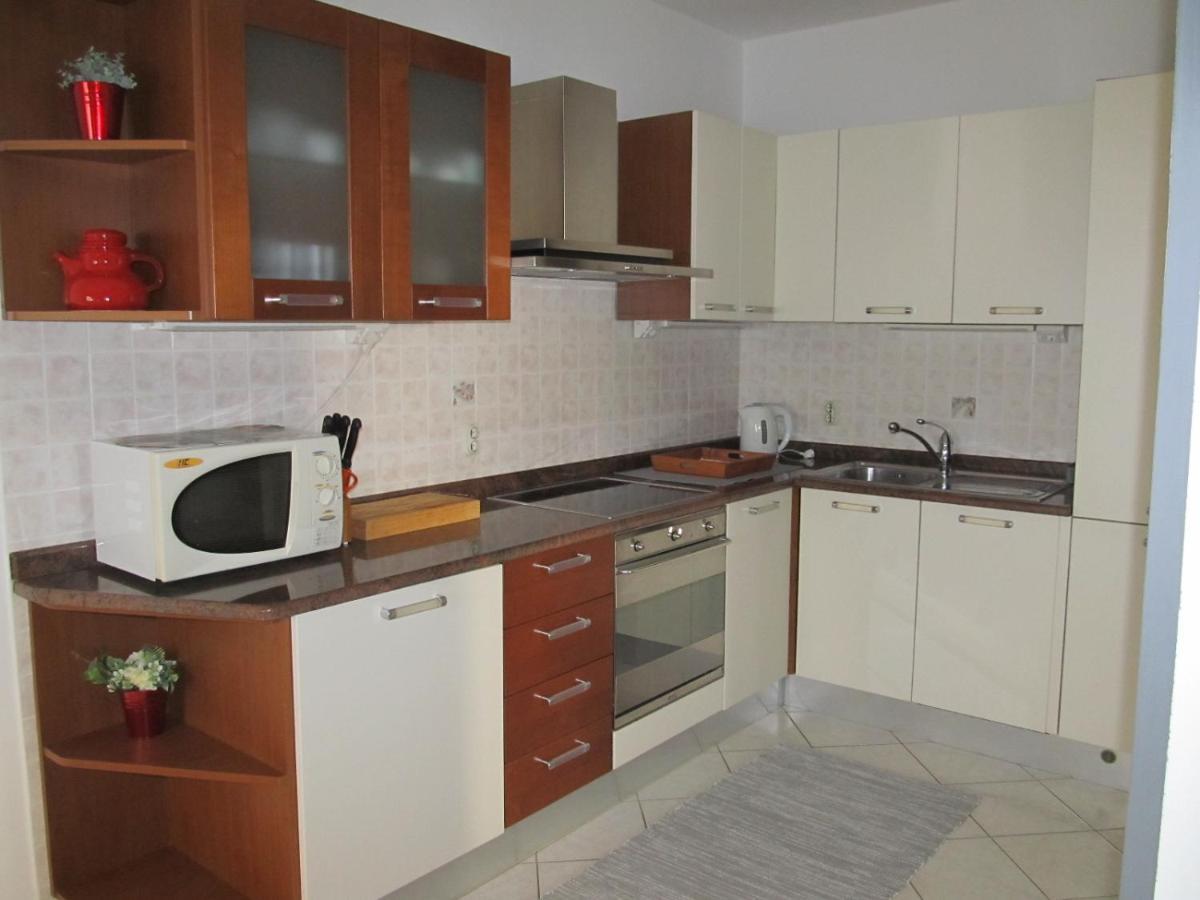 Apartment Vinja Porec - Privat Garden - Whirlpool المظهر الخارجي الصورة