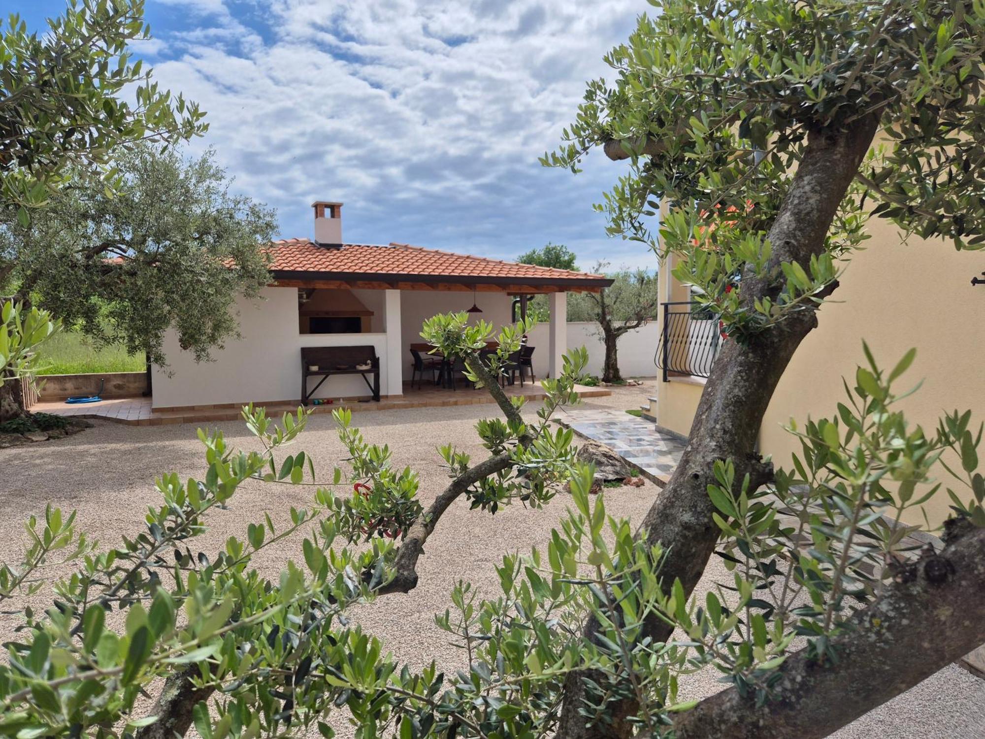 Apartment Vinja Porec - Privat Garden - Whirlpool المظهر الخارجي الصورة