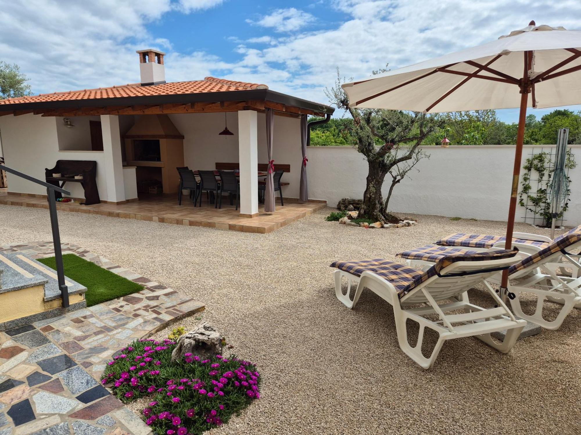 Apartment Vinja Porec - Privat Garden - Whirlpool المظهر الخارجي الصورة