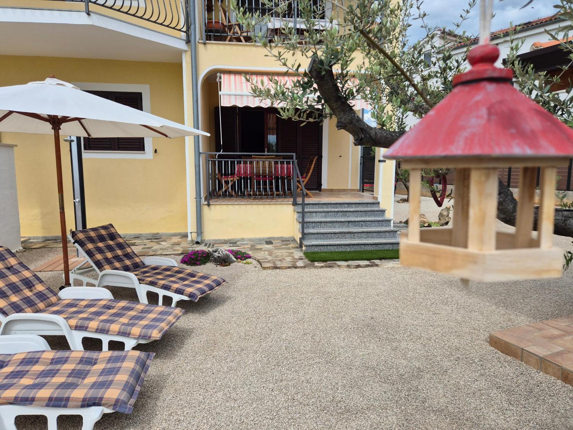 Apartment Vinja Porec - Privat Garden - Whirlpool المظهر الخارجي الصورة