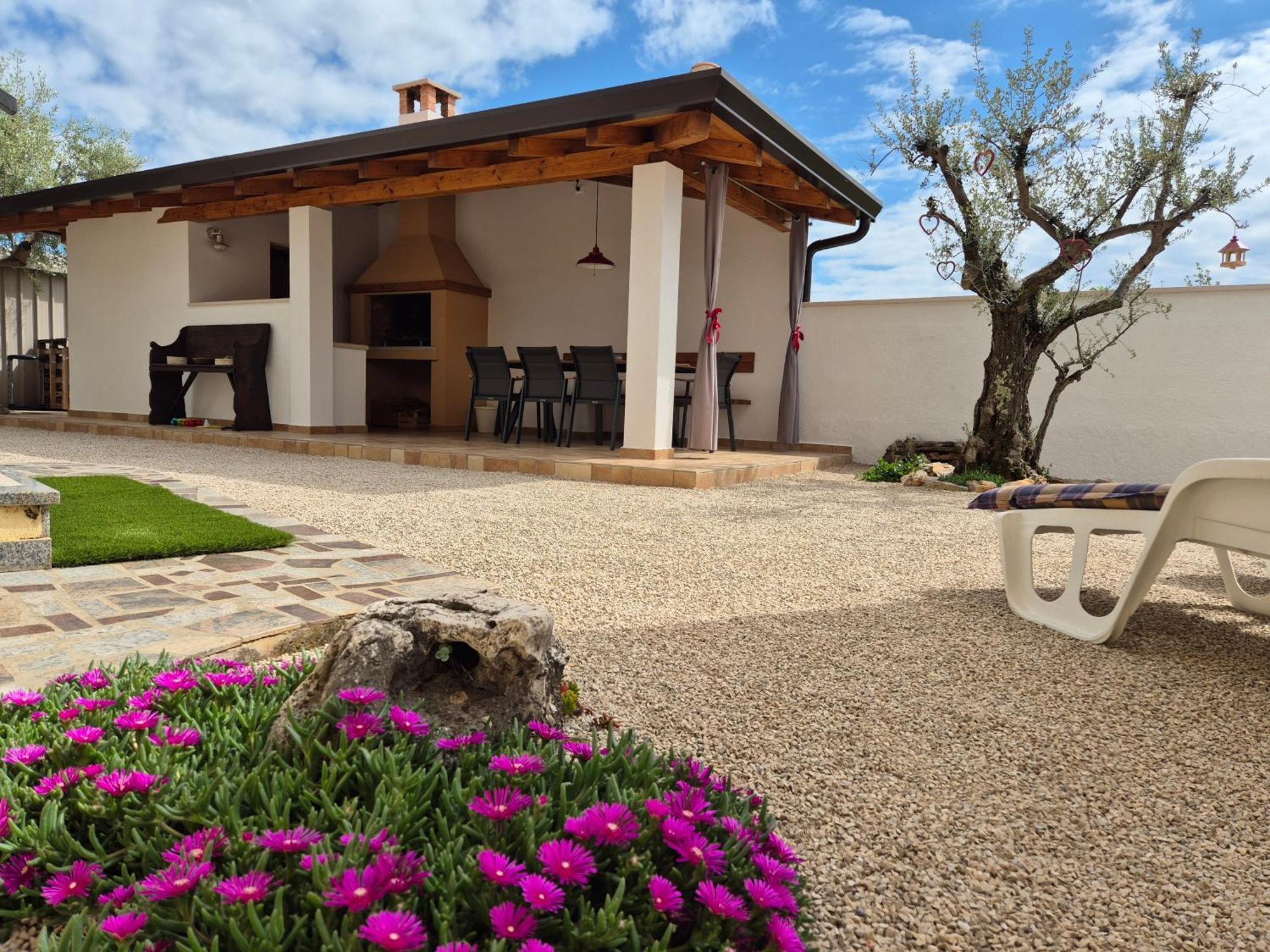 Apartment Vinja Porec - Privat Garden - Whirlpool المظهر الخارجي الصورة