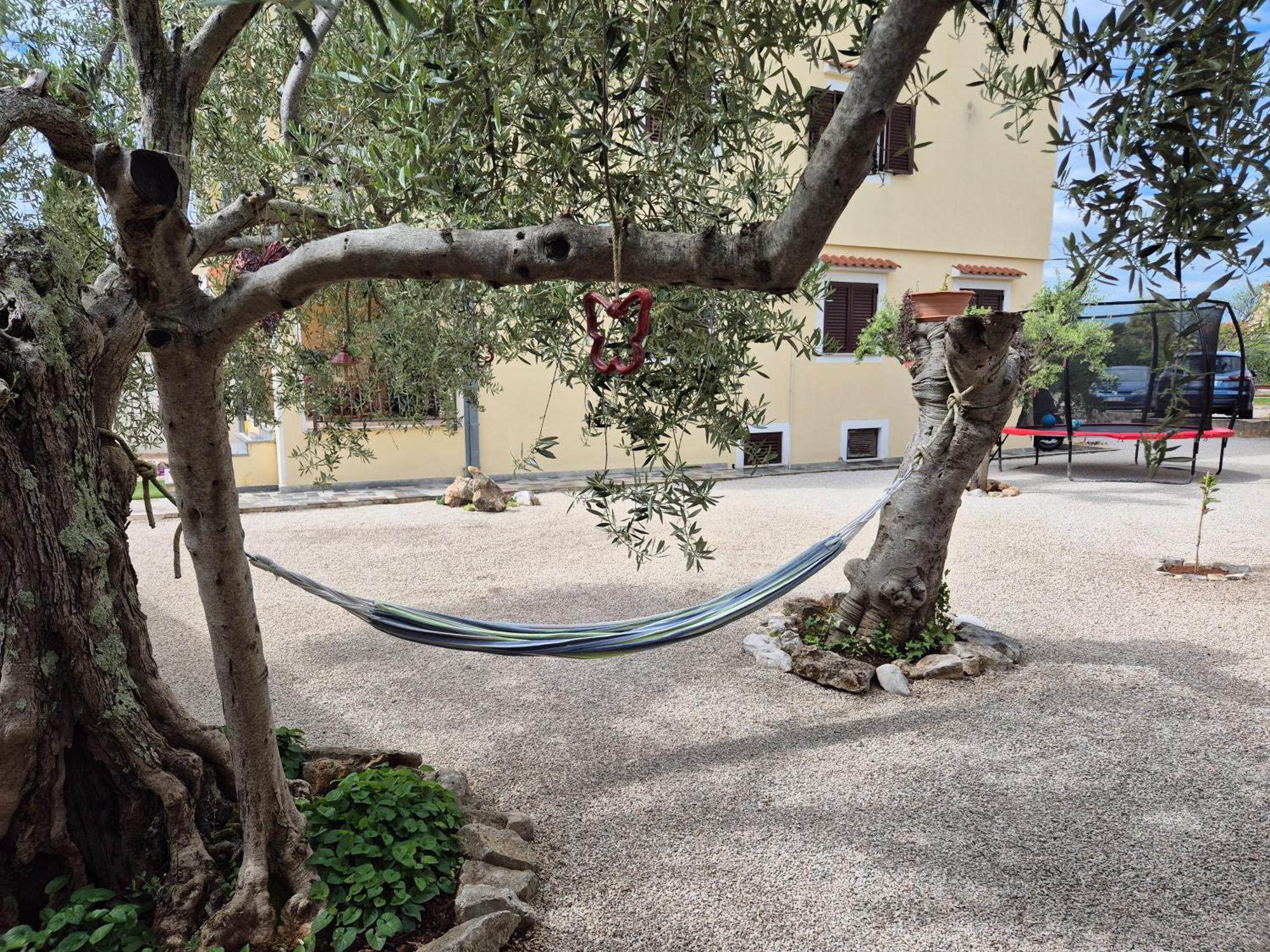 Apartment Vinja Porec - Privat Garden - Whirlpool المظهر الخارجي الصورة