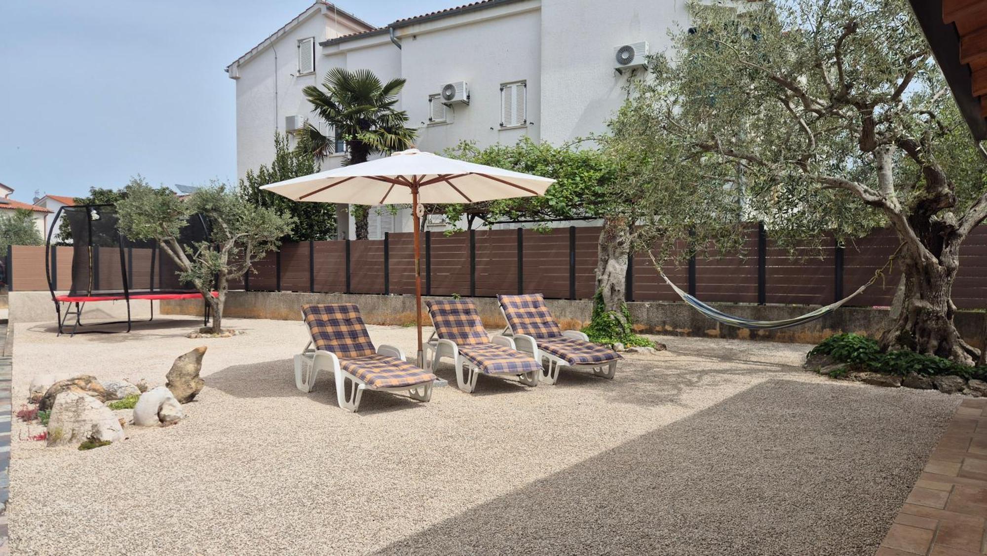 Apartment Vinja Porec - Privat Garden - Whirlpool المظهر الخارجي الصورة